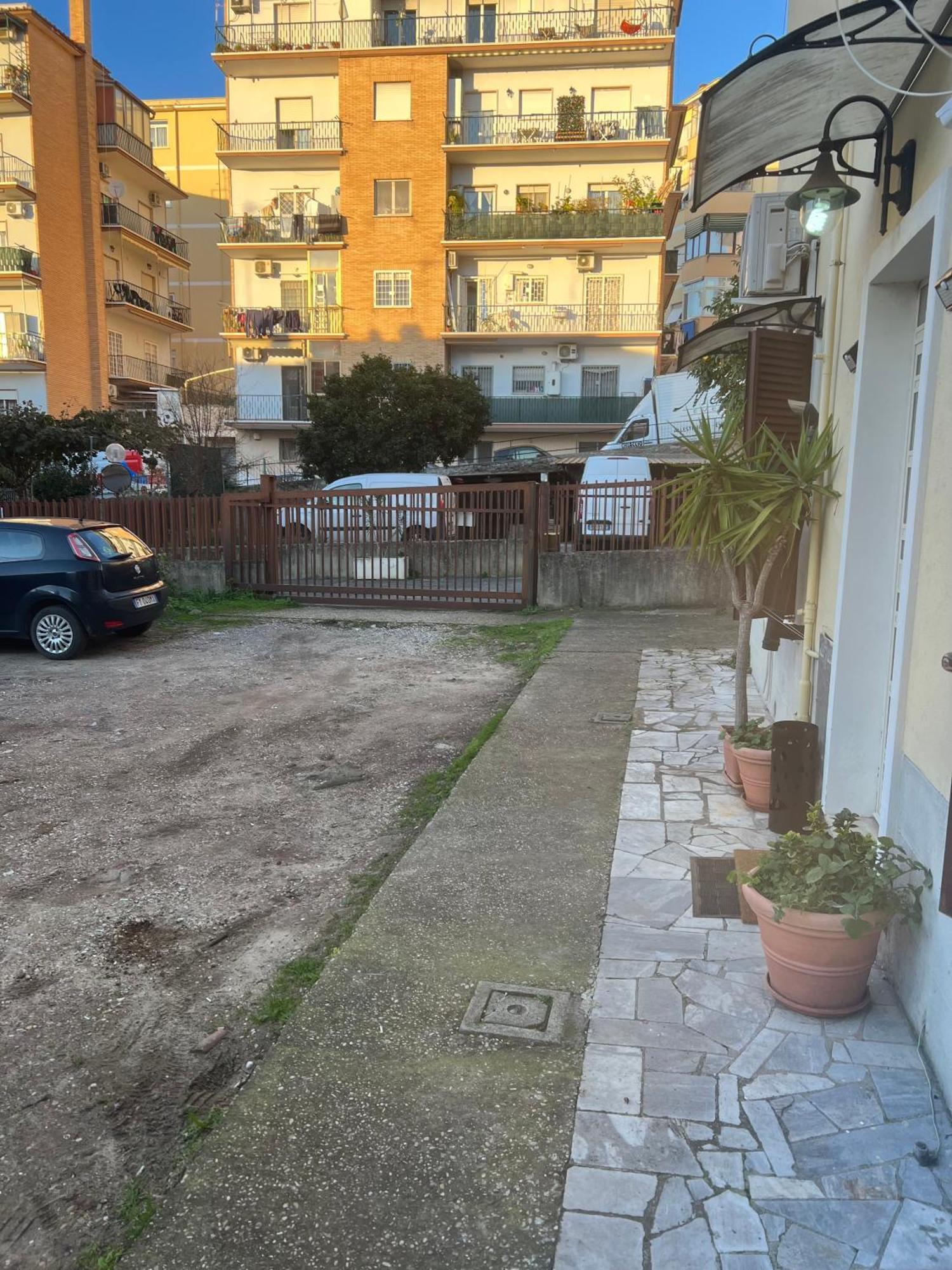 ローマCasa Bravetta - Parking Privateアパートメント エクステリア 写真