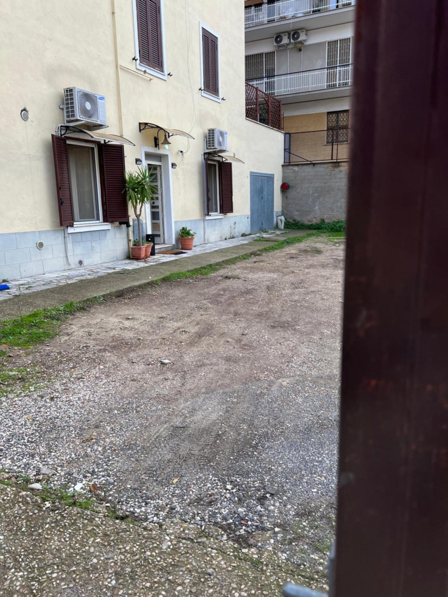 ローマCasa Bravetta - Parking Privateアパートメント エクステリア 写真